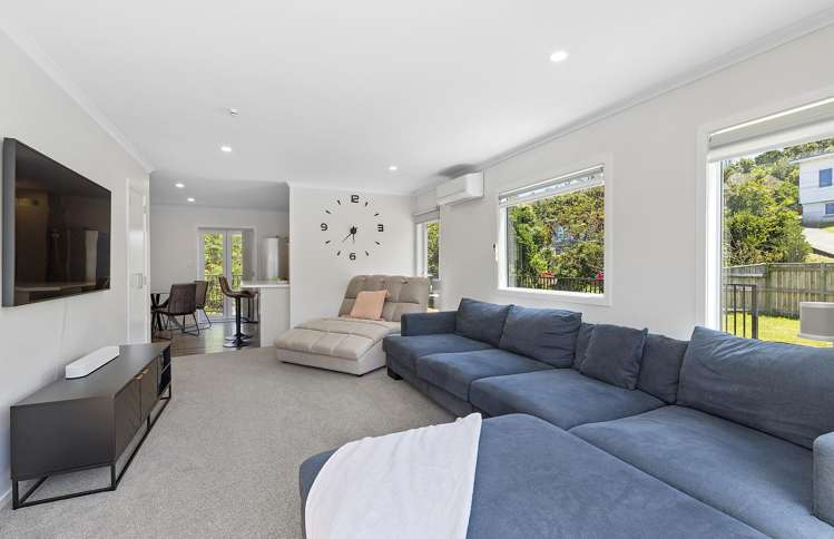 6/1 Murphy Place Titahi Bay_9