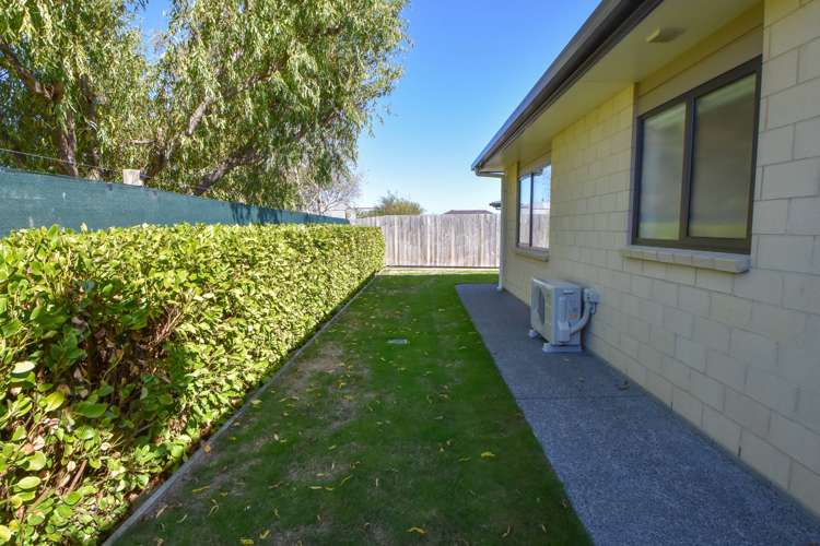 31 Ashmore Park Road Carterton_10