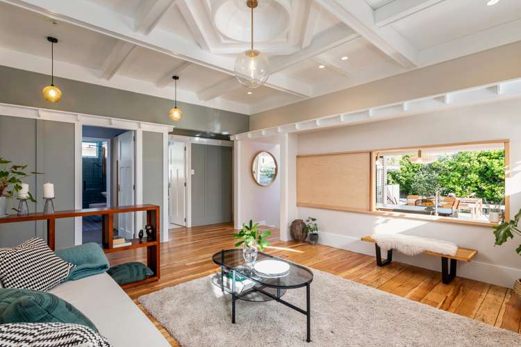 15 Challinor Crescent Mount Albert_3