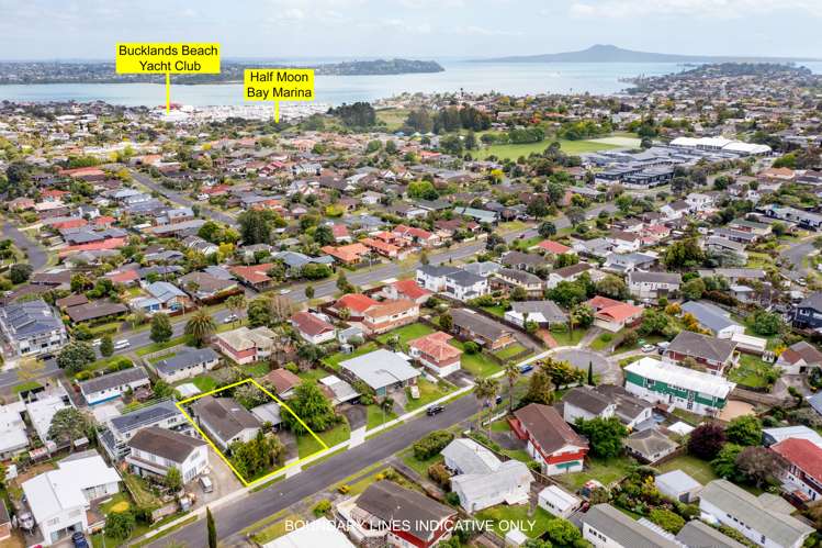 14 Vanbrugh Place Bucklands Beach_22