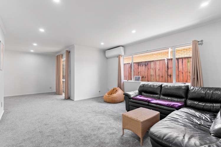 25 Speyside Crescent Flat Bush_4