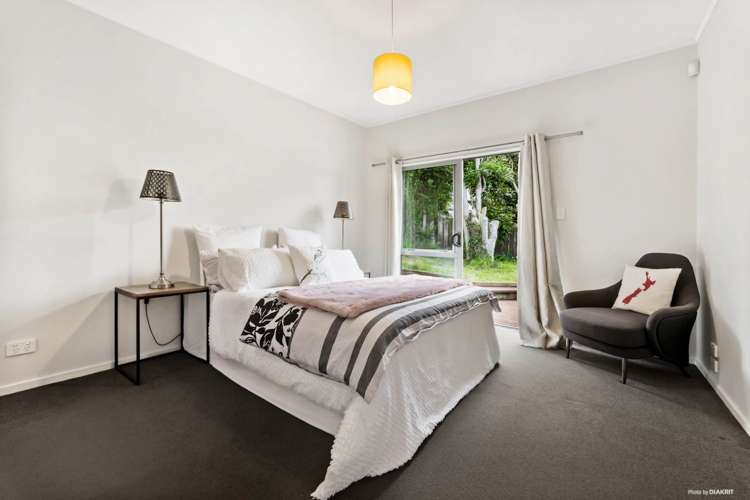 72b Kervil Avenue Te Atatu Peninsula_12