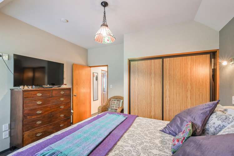 1640 Cust Road Cust_11