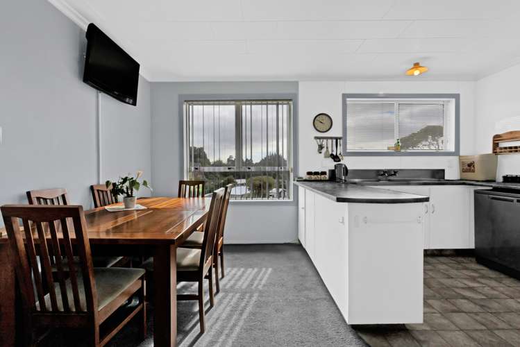 15 Shaldon Crescent Blagdon_15