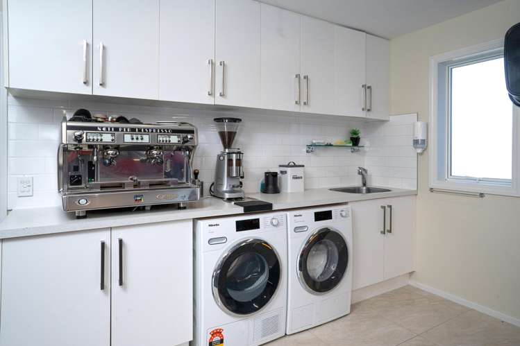 46 Carnaveron Drive Lincoln_15