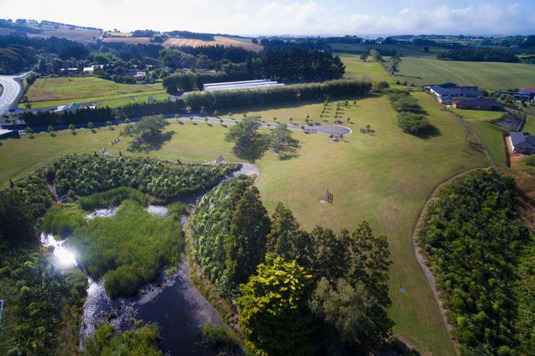 1551 Waiuku Road Waiuku_1