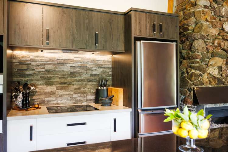 9 No 1 Line Pohangina_5