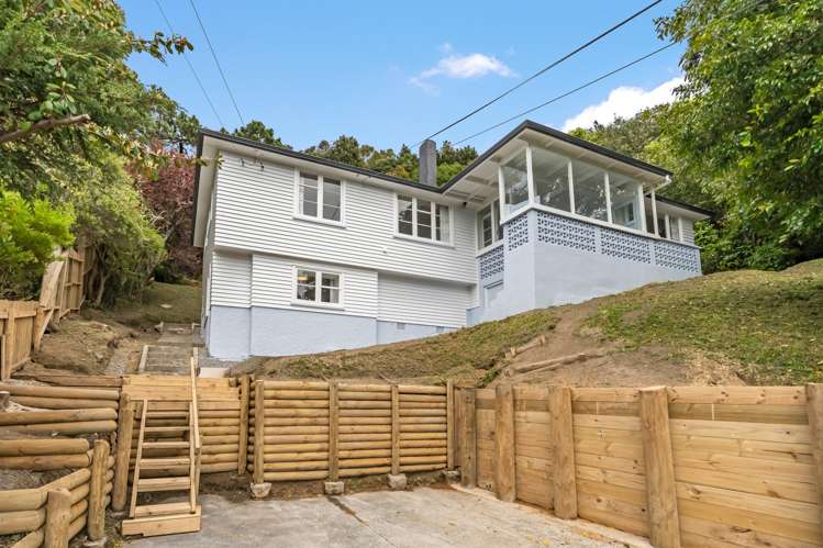 11 Hill Grove Naenae_19