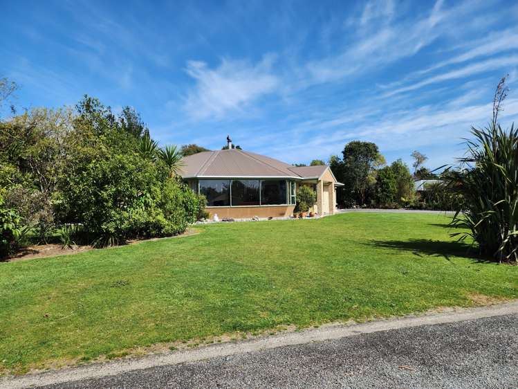 37 Kew Road Westport_22