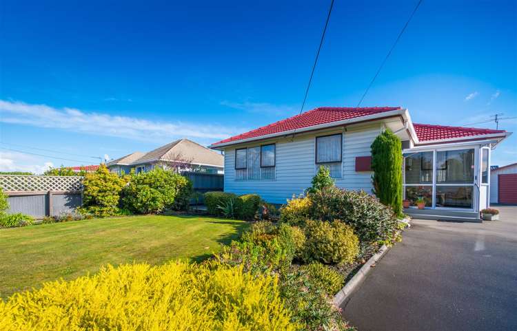 142 Springs Road Hornby_12