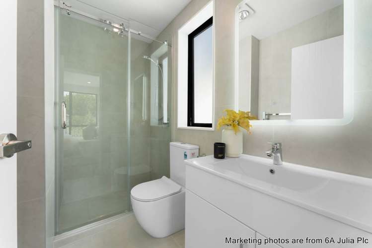 6c Julia Place Totara Vale_13