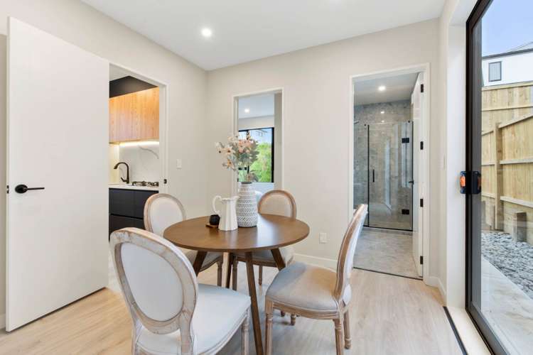 11 Southridge Road Flat Bush_9