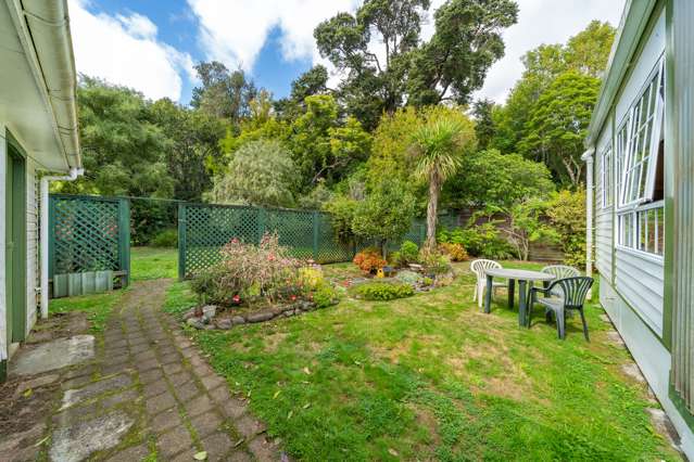 114 Akatarawa Road Birchville_4