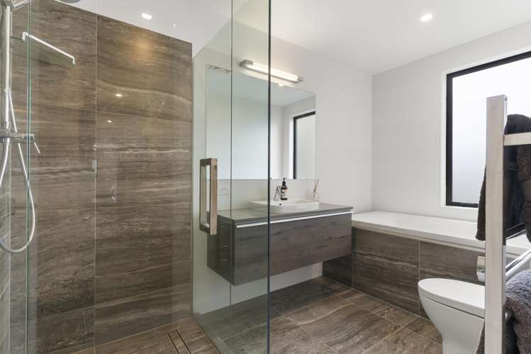 201/2A Raurenga Avenue Royal Oak_17