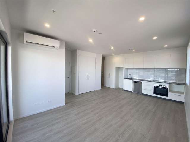 505/150 Tuam Street City Centre_2