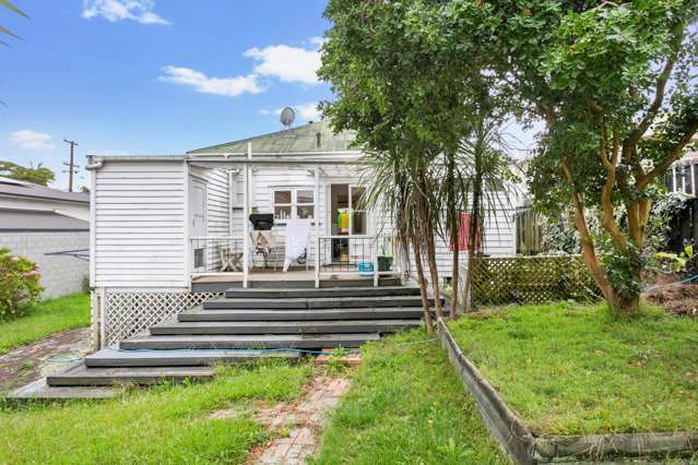 24 Sherwood Avenue Grey Lynn_1