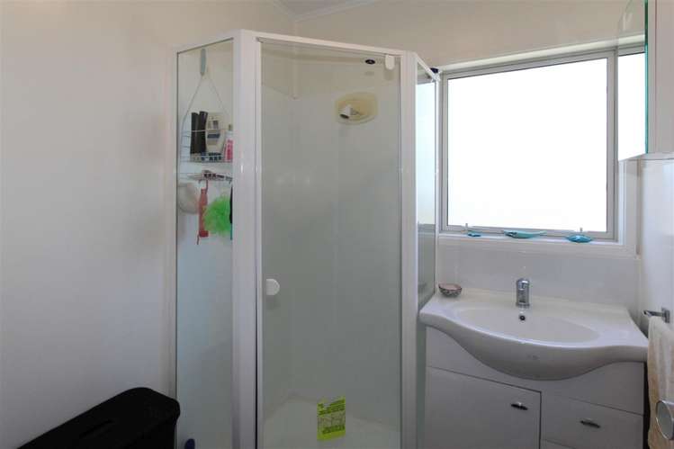 26 Konene Street Utuhina_13