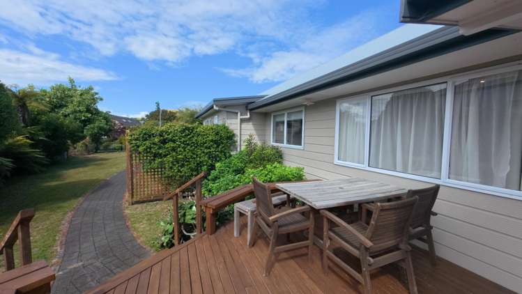 8 Haines Grove 2774_17