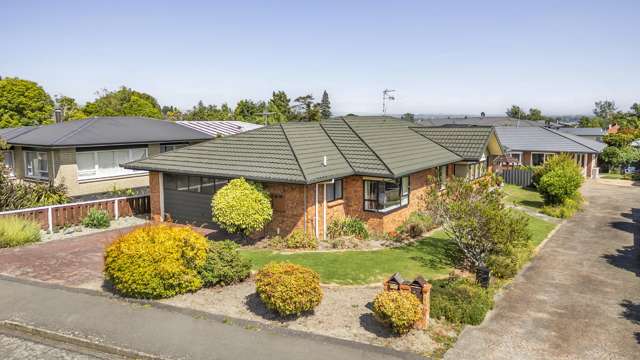 Snap up this smart buy!