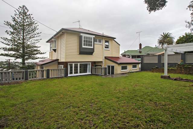 29 Seacliffe Road Hillsborough_1