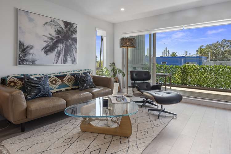 4/4 Jutland Road Hauraki_6