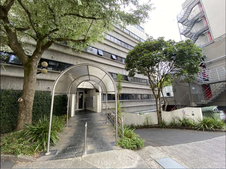 3F/16 Liverpool Street 10015_3