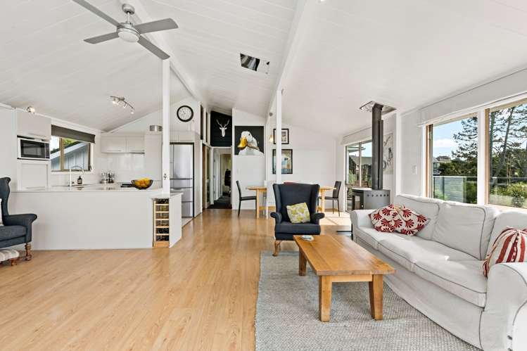 797 East Coast Road Northcross_7