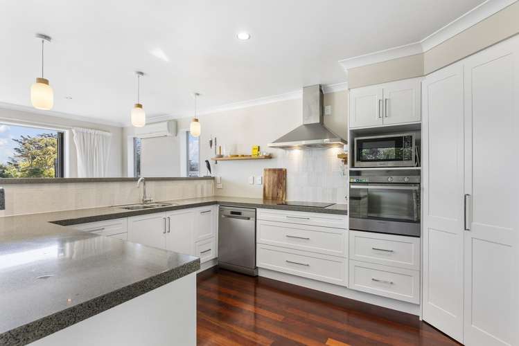 6 Poplar Road Stanmore Bay_6