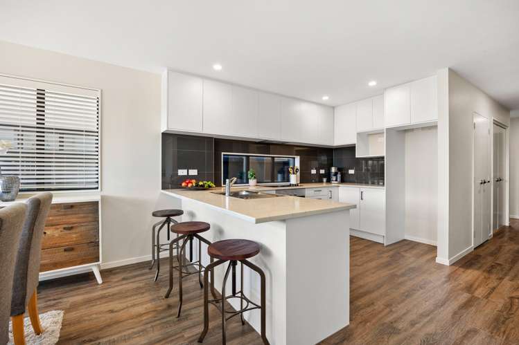 21 Irving Place Hobsonville_4