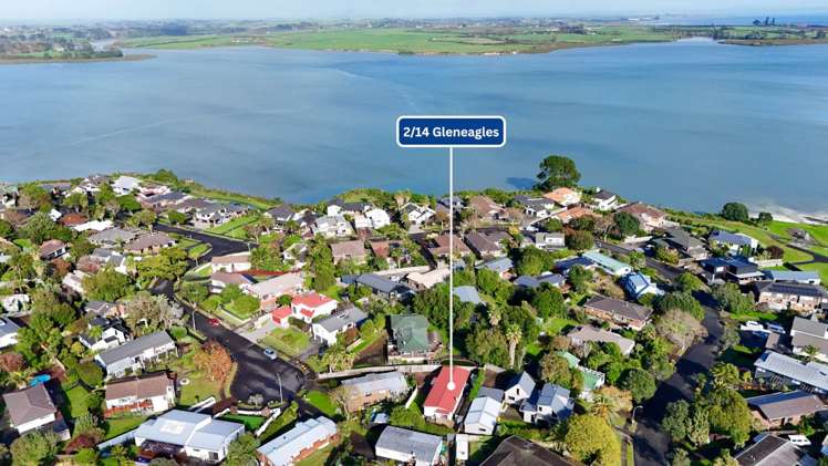 2/14 Gleneagles Grove Wattle Downs_12