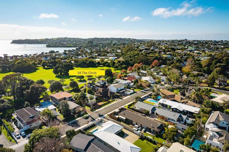18 The Circle Manly_25