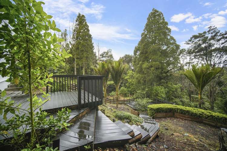 200 Godley Road 11422_9