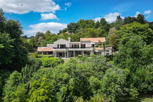 Lifestyle retreat in prestigious Enfield Park