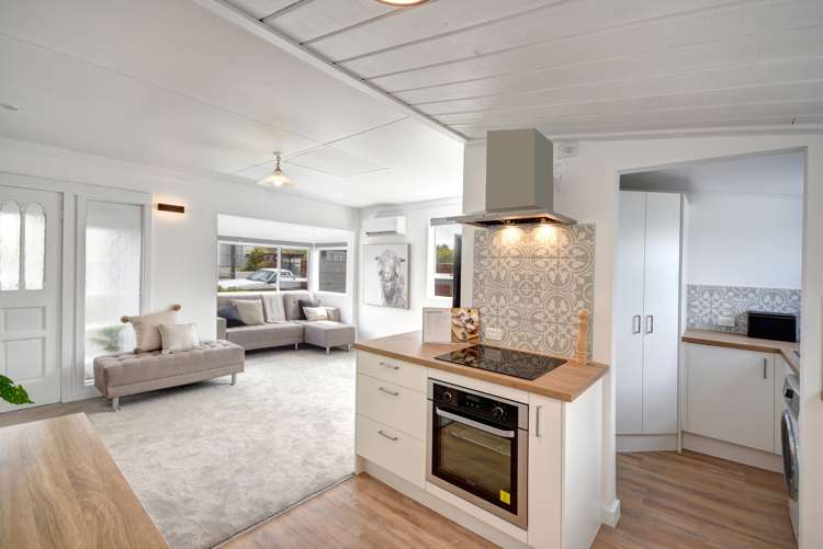 13 De Carle Street Saint Kilda_11