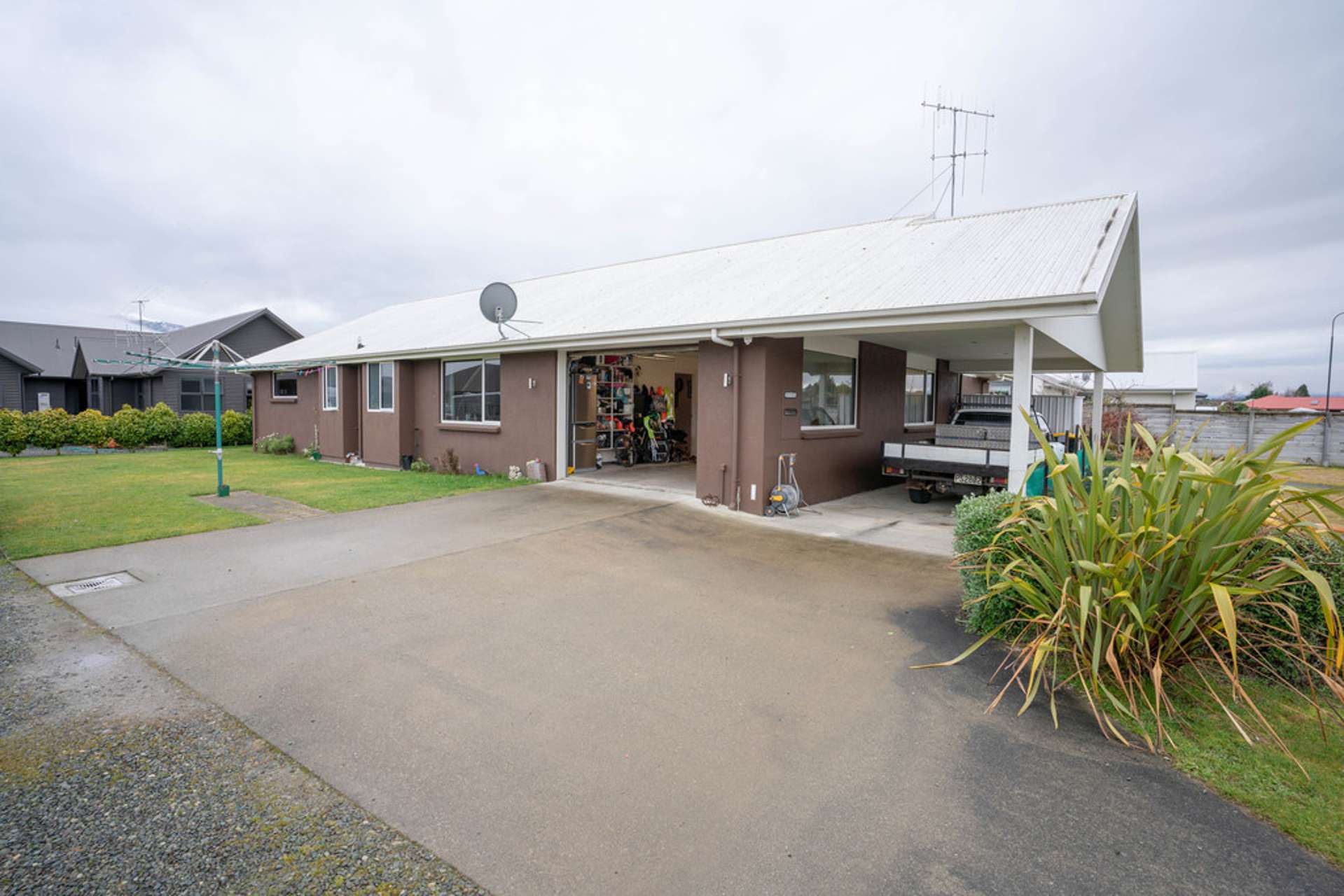 18 Broughton Place Te Anau_0