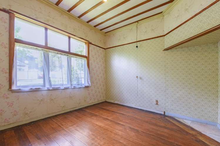 6 Emano Street Toi Toi_9