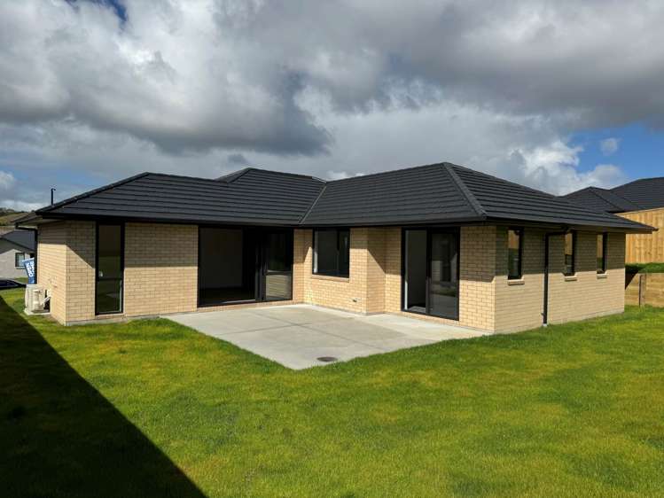 14 Bathurst Crescent Pokeno_4