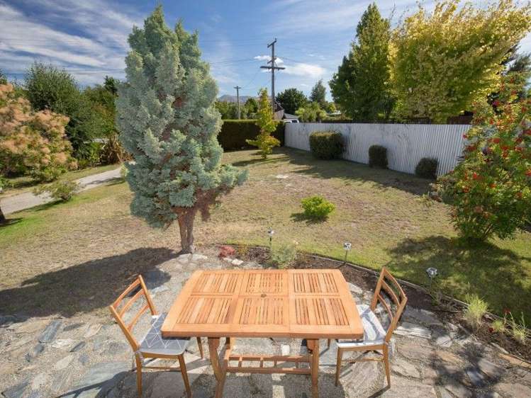 37 Bernard Road Albert Town_12