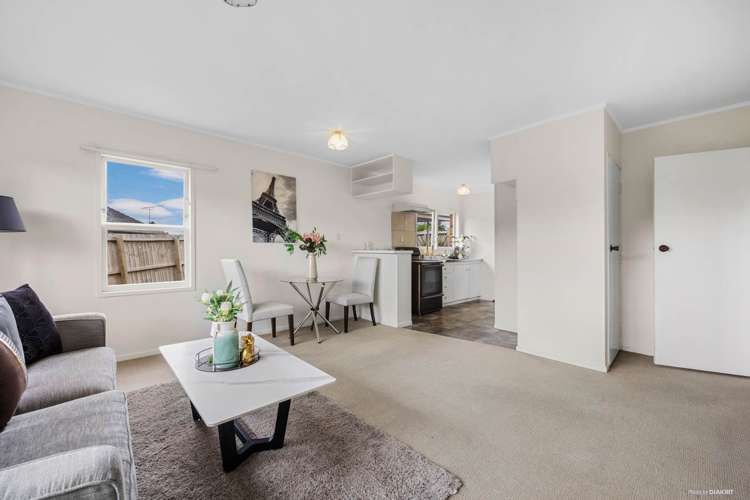 1/12 Broadview Place Howick_5