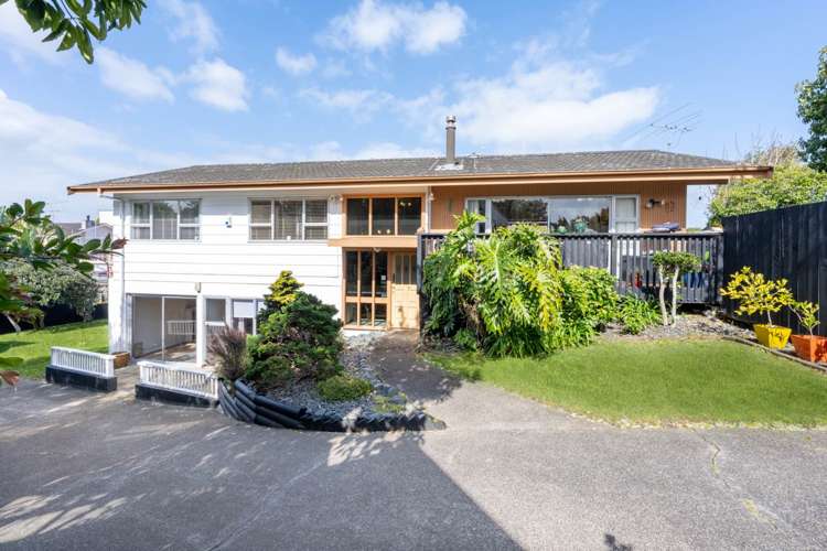 71 Meadway Sunnyhills_28