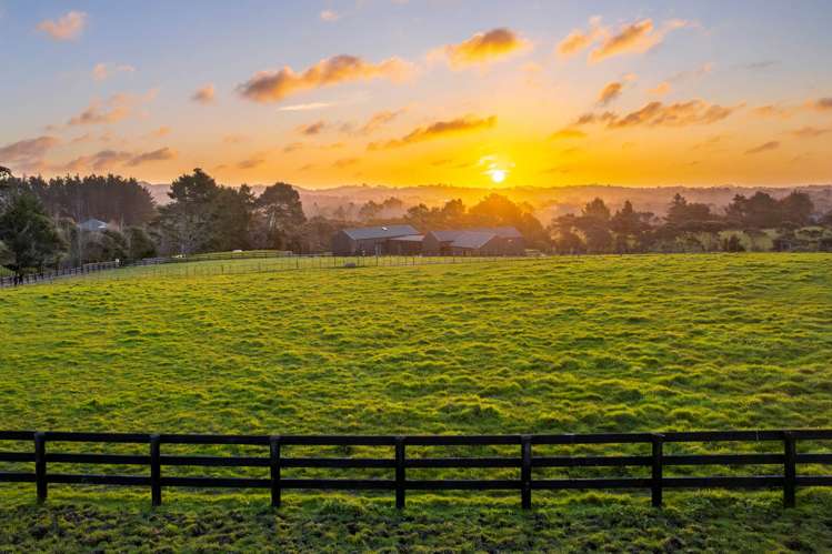 93 Nixon Road Taupaki_4