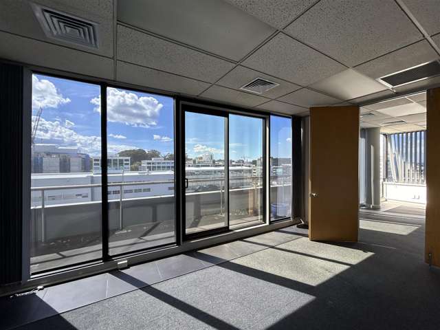 391-393 Khyber Pass Road Newmarket_2