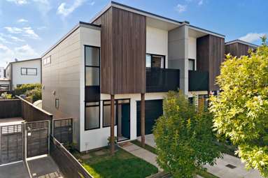 10 Spotted Dove Road_2