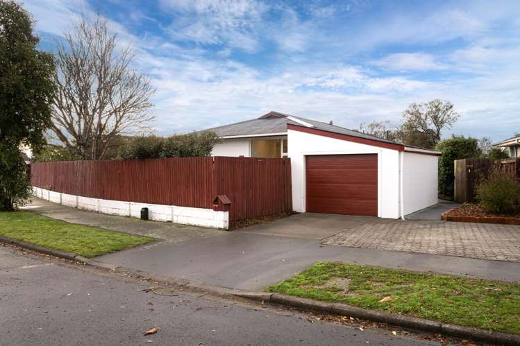 3 Saunders Place Redwood_30