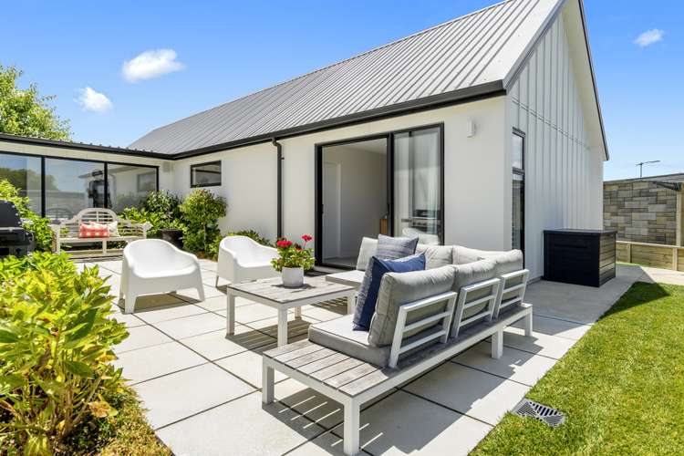 16 Saint Thomas Avenue Pyes Pa_6