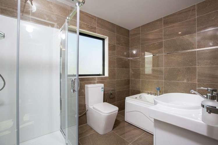 20 Hepburn Road Glendene_10