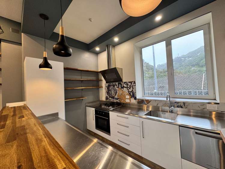 1B/33 Kaiwharawhara Road Kaiwharawhara_1