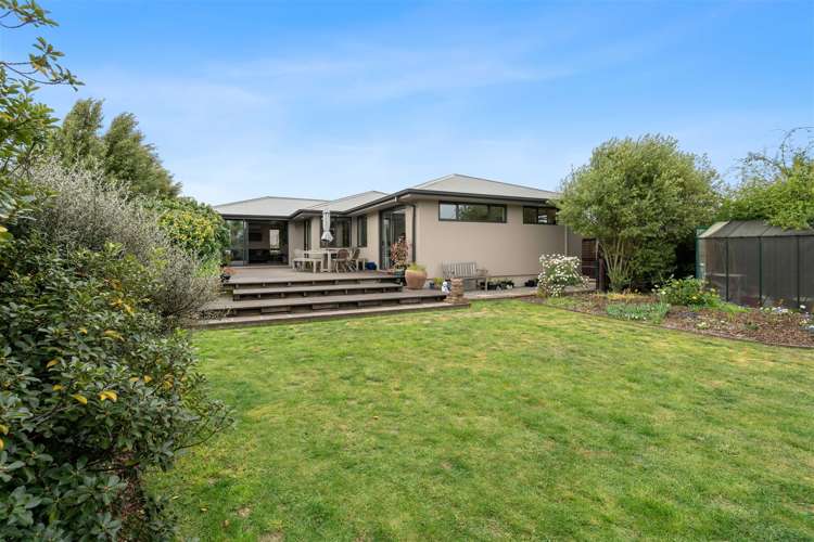 76 Rowan Avenue Aranui_18