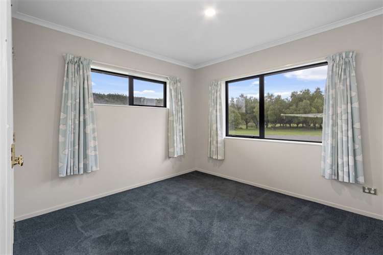 209 Mount Thomas Road Fernside_25