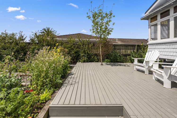 44 Robertson Street Glenholme_24